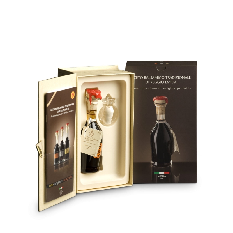 Traditional PDO Reggio Emilia Bollino Oro Balsamic Vinegar Traditional PDO Reggio Emilia Bollino Oro Balsamic Vinegar